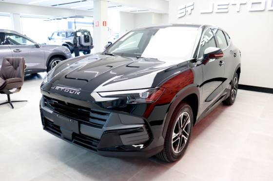 JETOUR S06 1.5 TGDI PHEV ADVANCE DHT